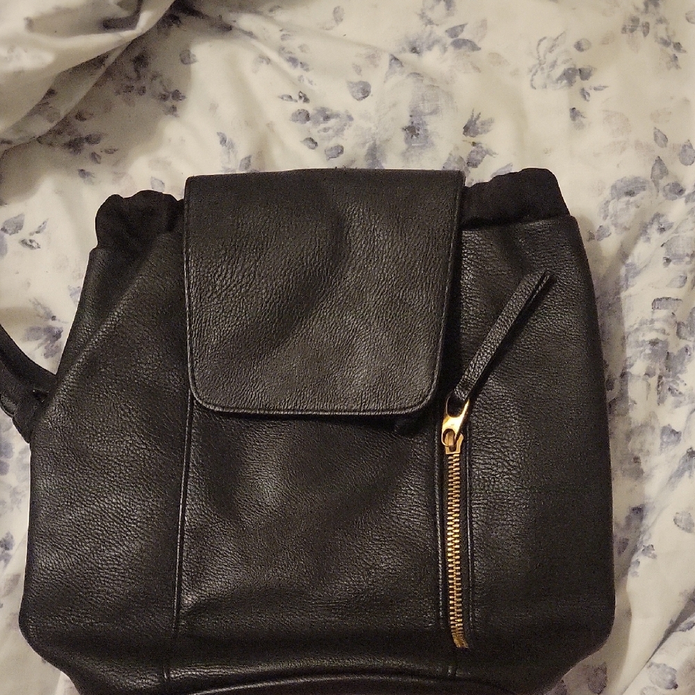 Universal ThreadChic Black Leather Backpack with Gold Accents